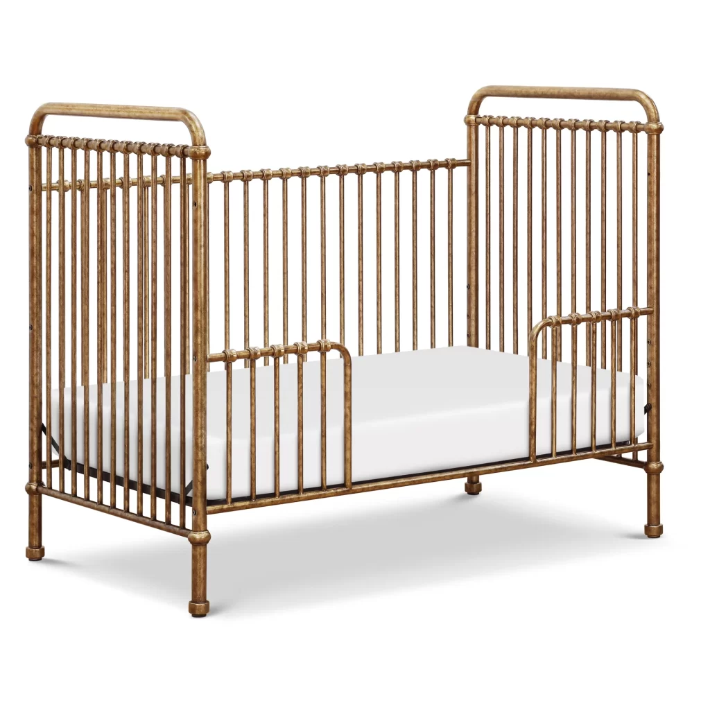 minimalist nursery decor