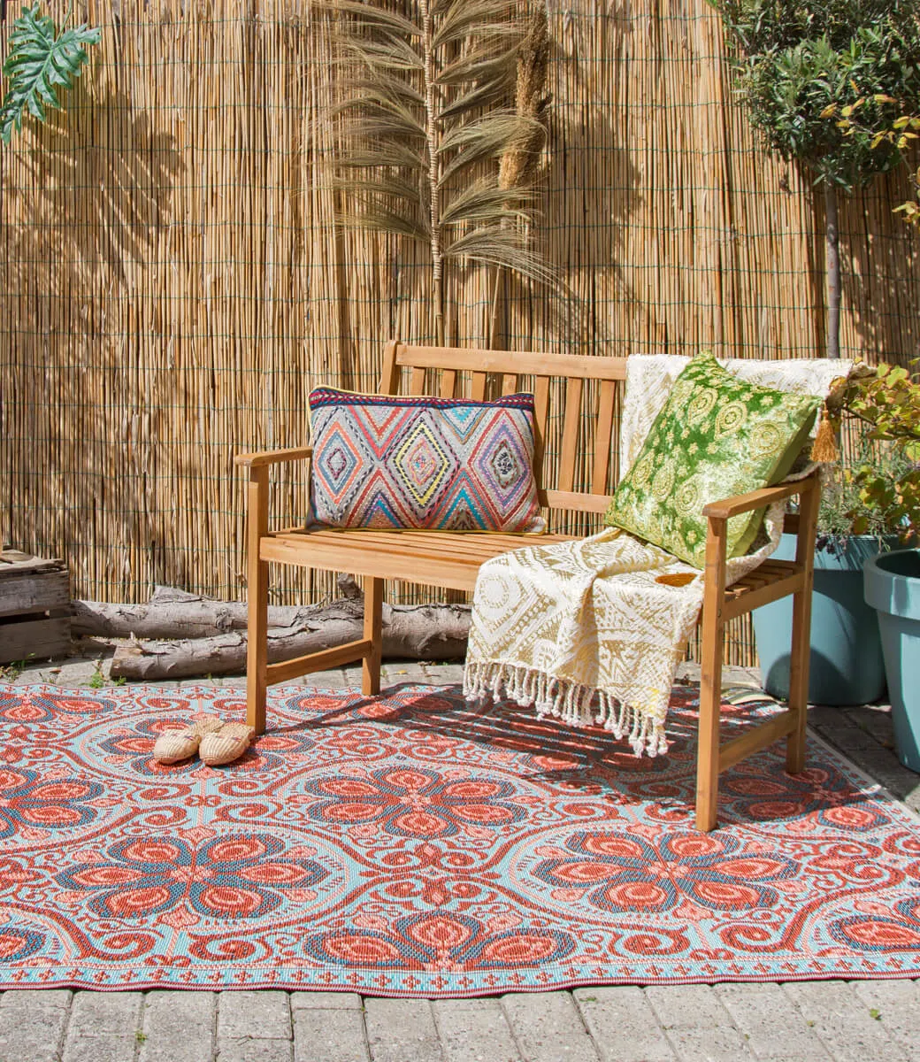 boho outdoor decor