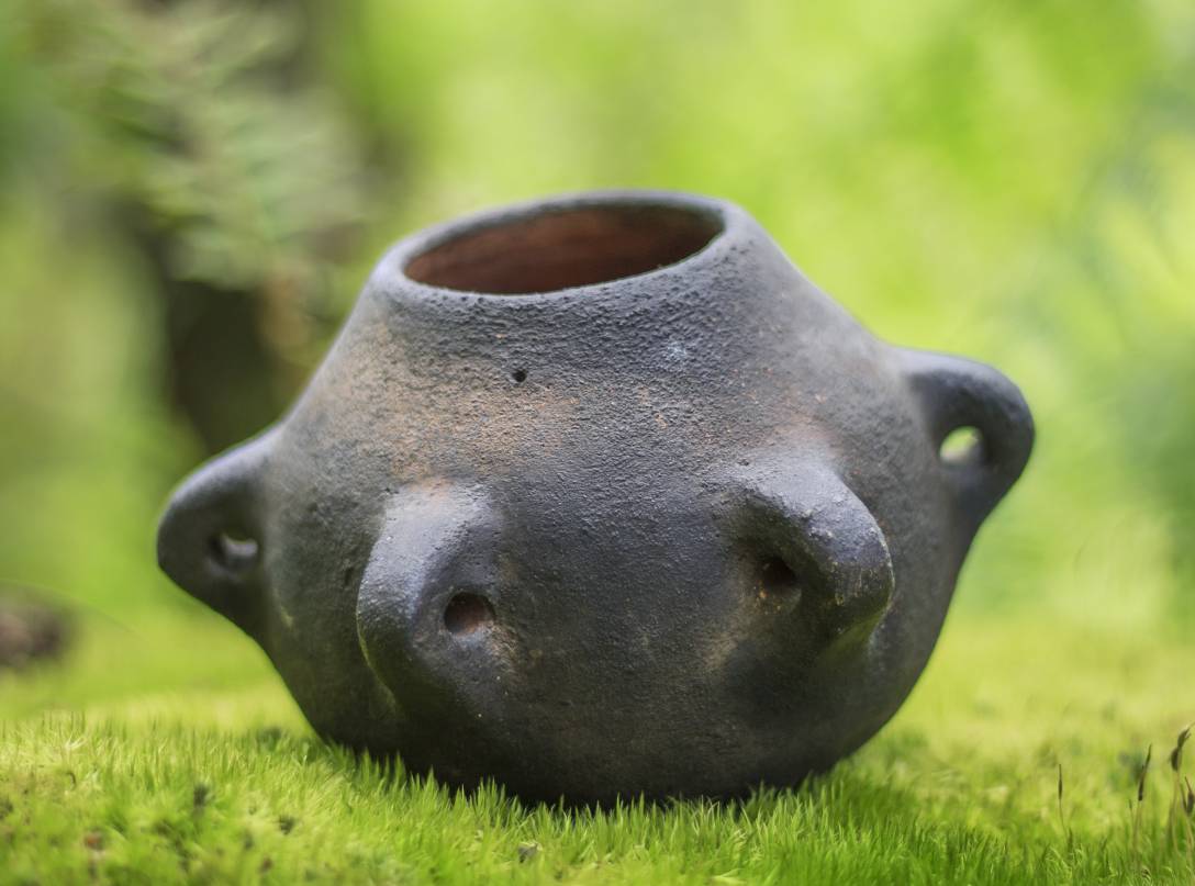 Galician charred ceramic replica celtic cooking pot.