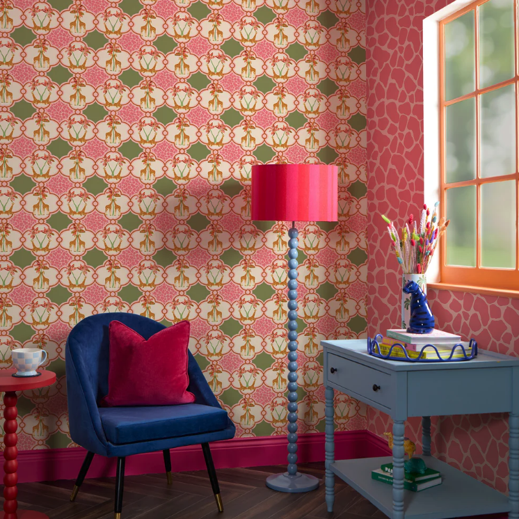 Dopamine decor with mixed tones and silhouettes