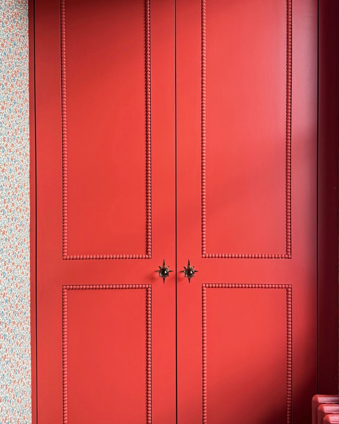 Decwood bobbin strip moulding on red doors.