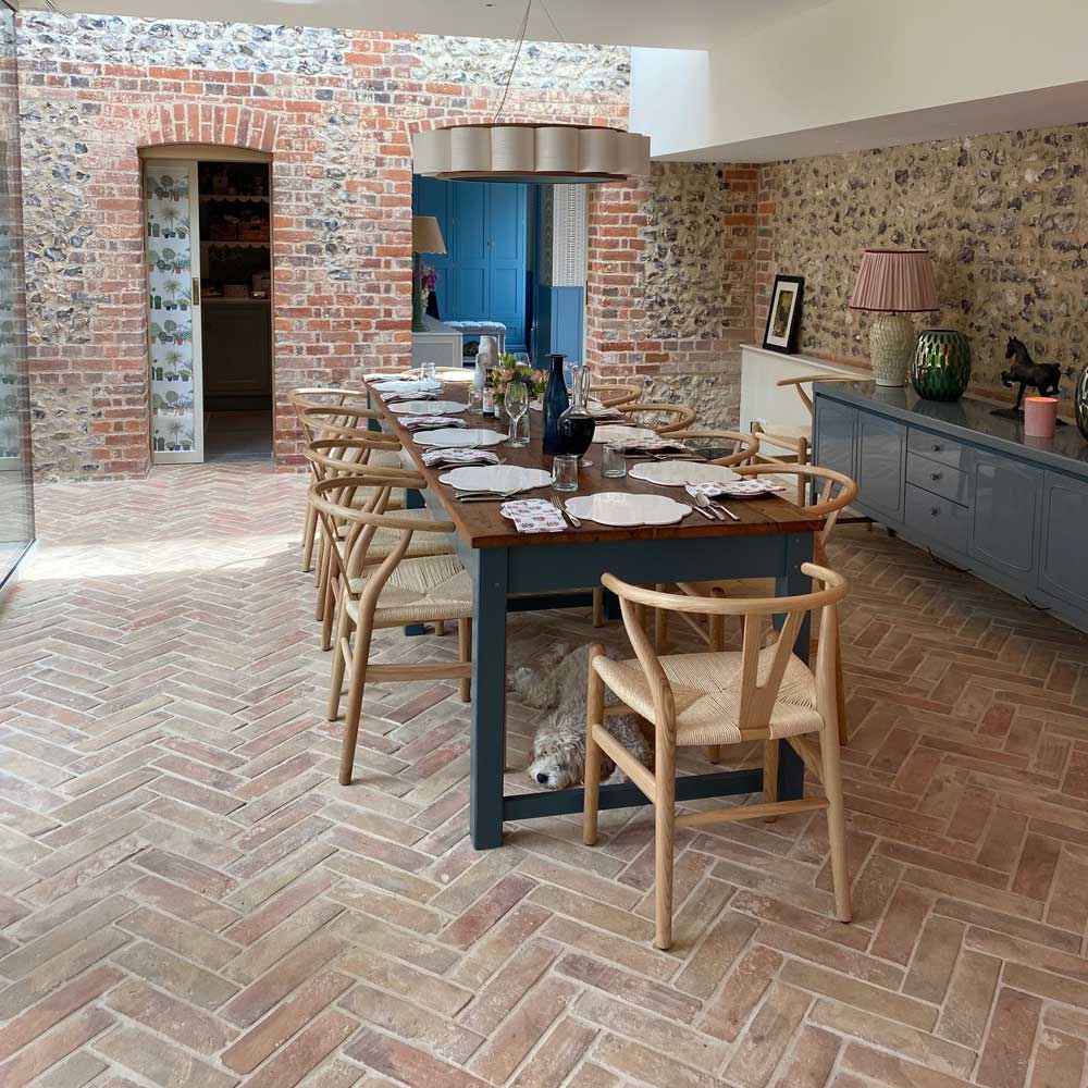 Reclaimed terracotta kitchen floor tile idea